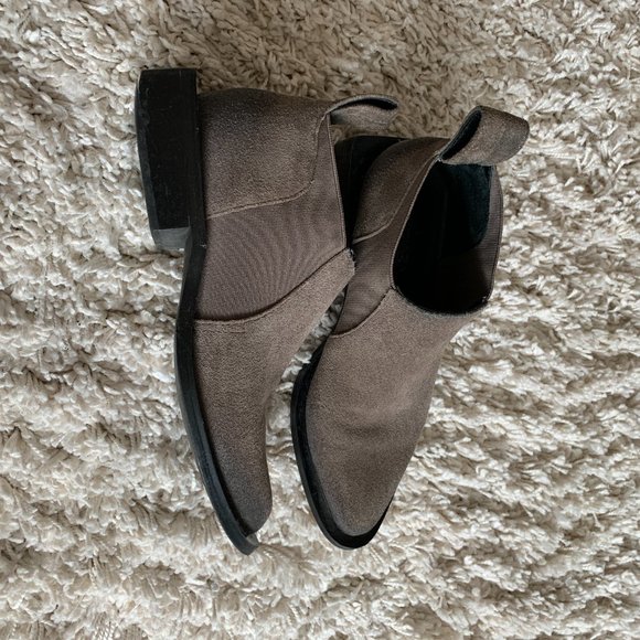 Balenciaga Chelsea Quatro suede gray ankle boots - Picture 2 of 10
